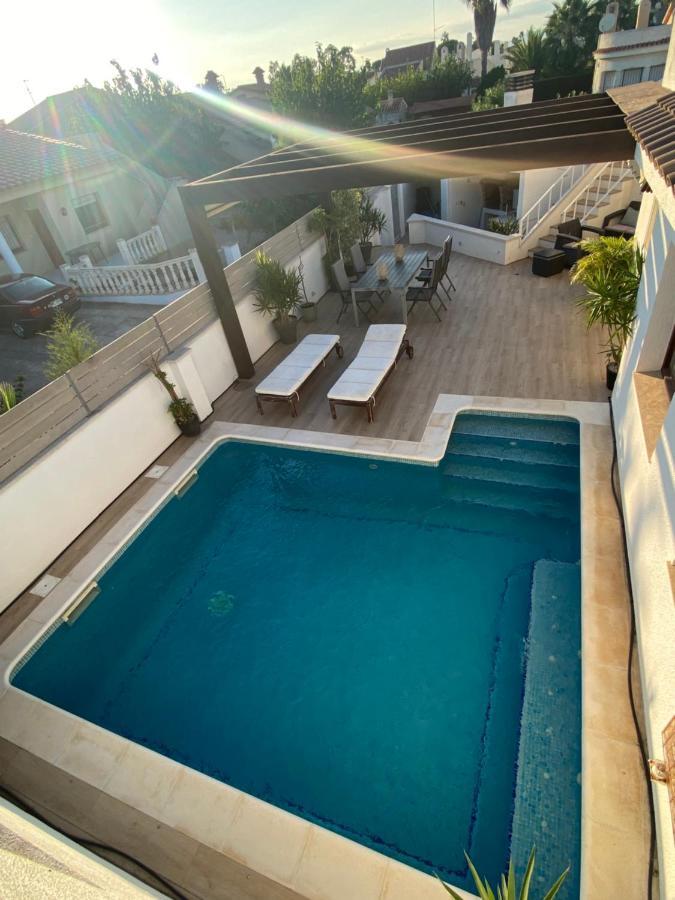 הוילה Casa Riumar Ebre מראה חיצוני תמונה