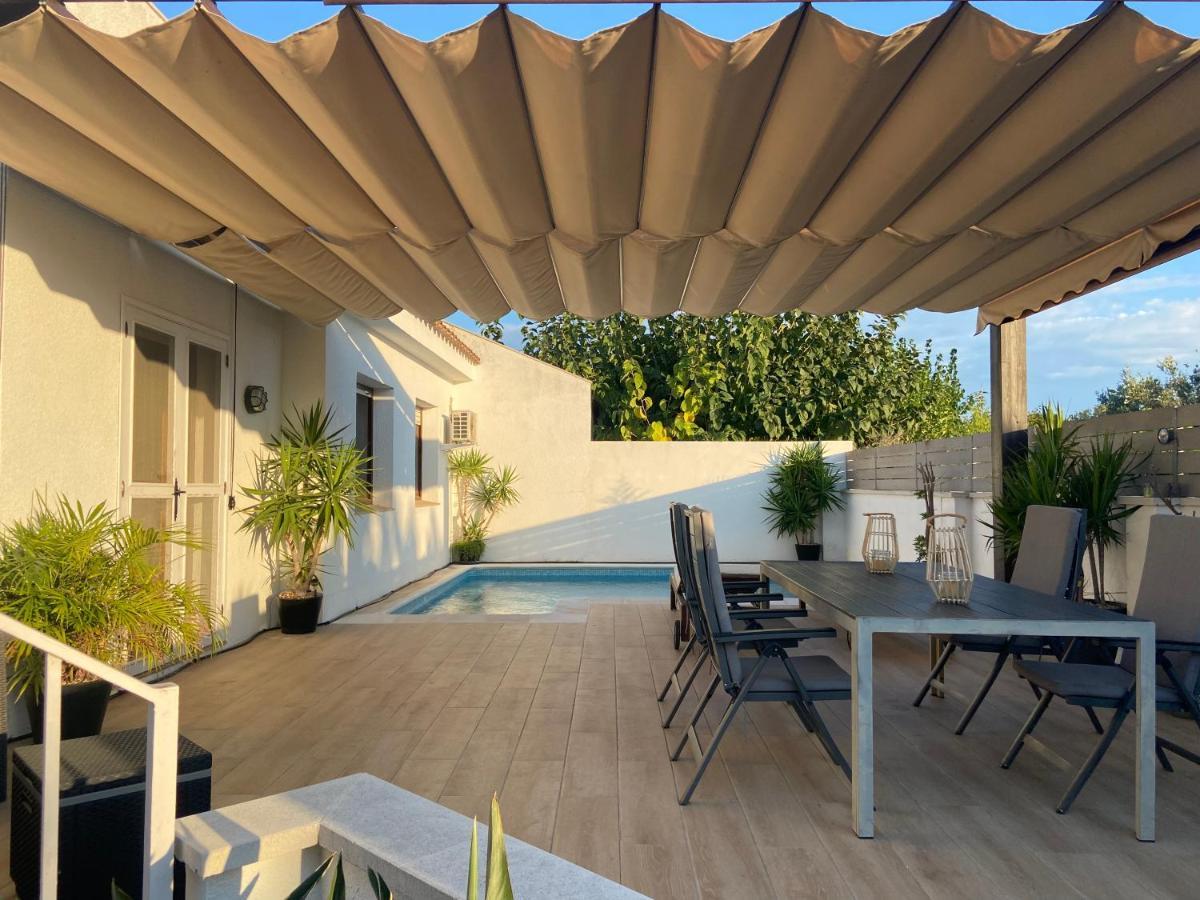 הוילה Casa Riumar Ebre מראה חיצוני תמונה